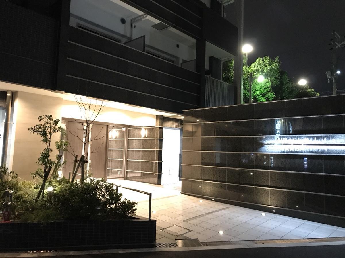 Hr Front Regal Namba West